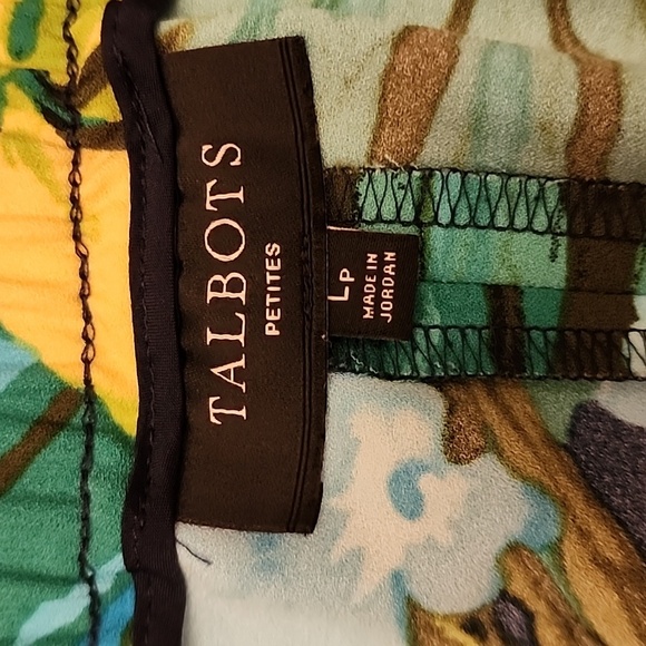 Talbots Petite Tropical Print pull on pants LP - Picture 5 of 8